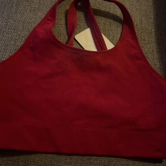 Fabletics Ella SculptKnit Bra Burgundy Large NWT -perforated - Picture 3 of 8